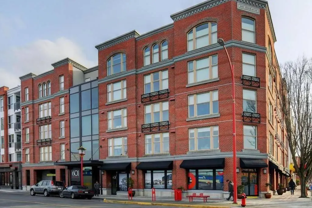 Clean 3Rd Floor Executive 1 Bedroom Apt In Old Town China Town Victoria Canada