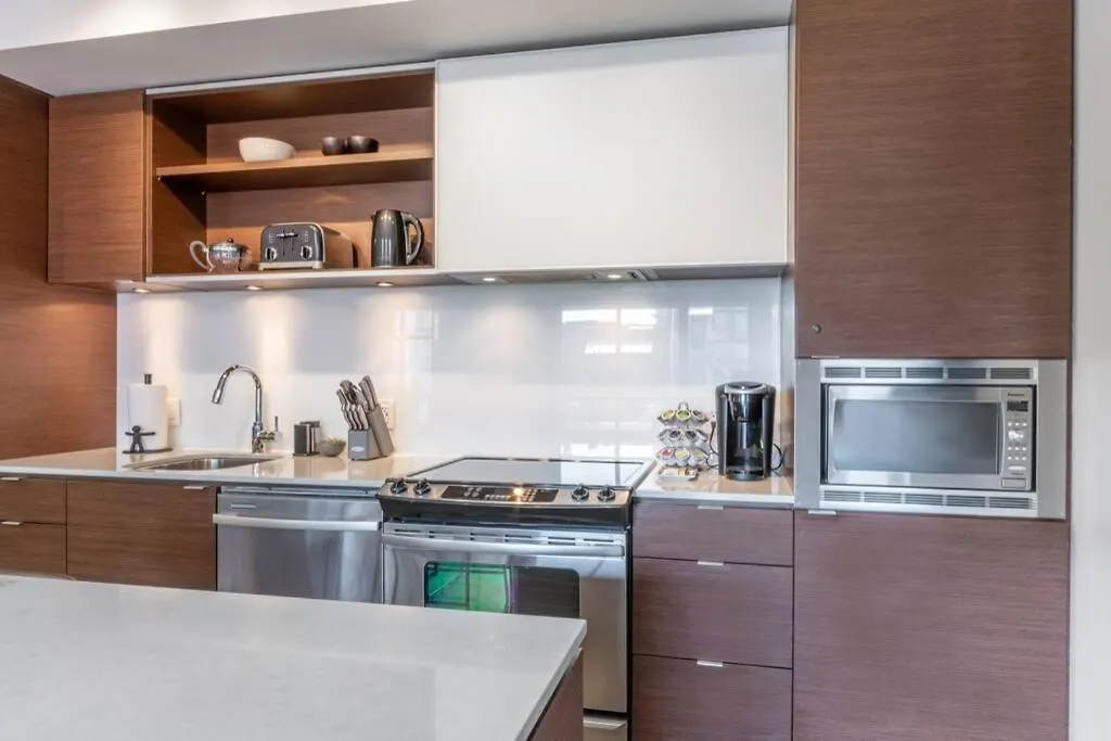 Clean 3Rd Floor Executive 1 Bedroom Apt In Old Town China Town Victoria Canada